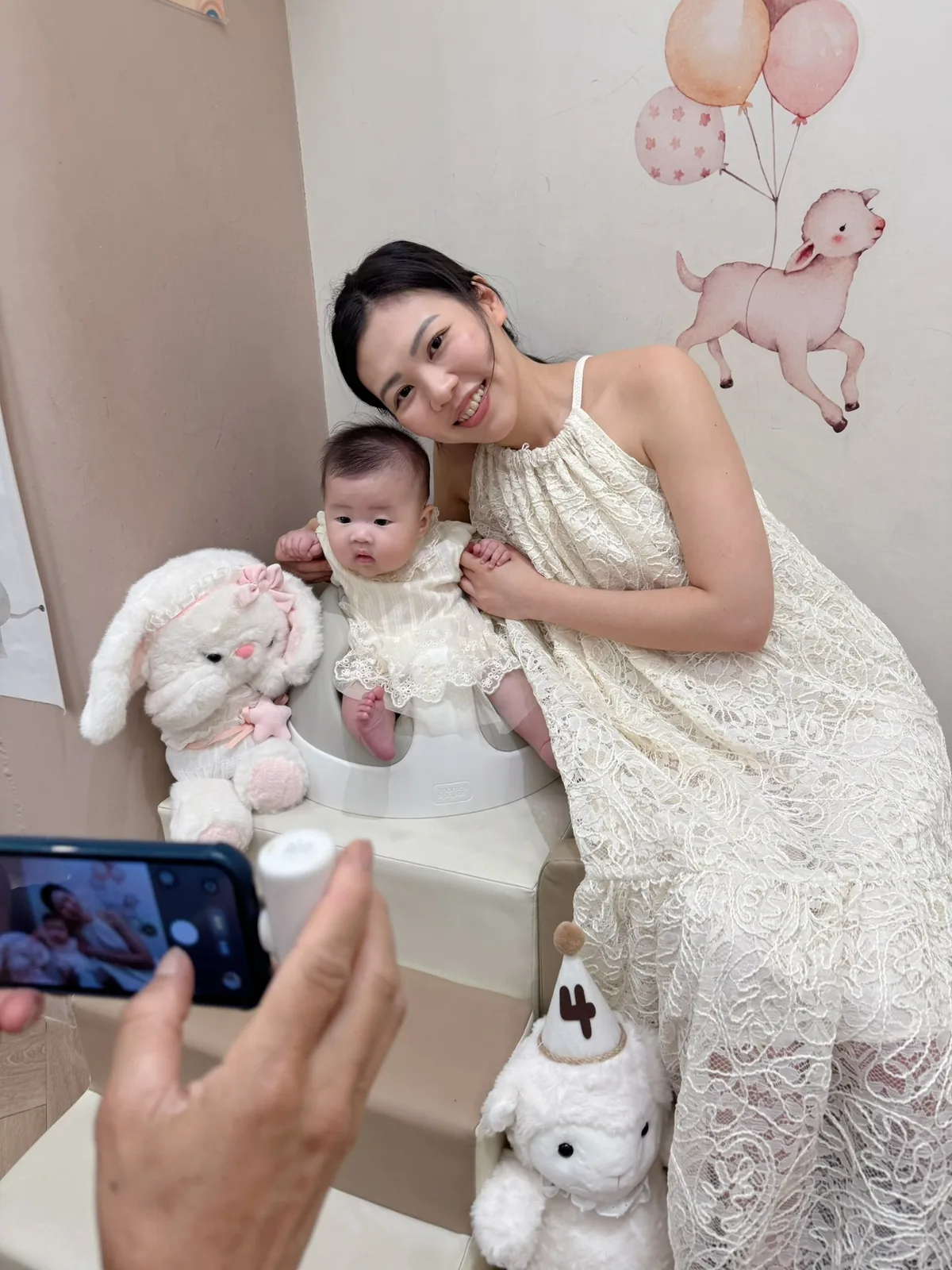 高雄收涎派對媽媽與四個月寶寶親子合照